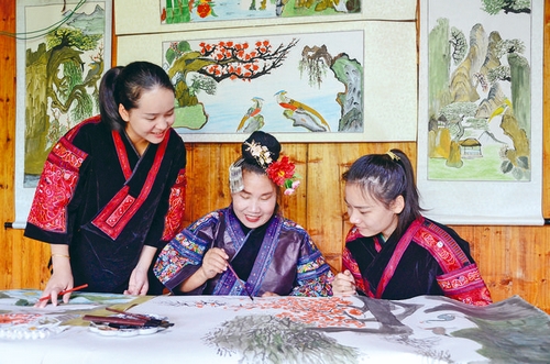 “指尖技藝” 變“指尖經(jīng)濟(jì)”